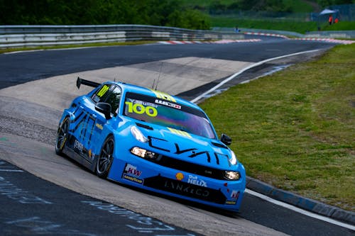 Lynk & Co Cyan Racing faces unbalanced performance in WTCR at Estoril
